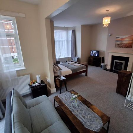Inn By The Sea, Portsmouth - En Suite Rooms With Or Without Sea View, Onsite Ev 22Kw Exterior foto